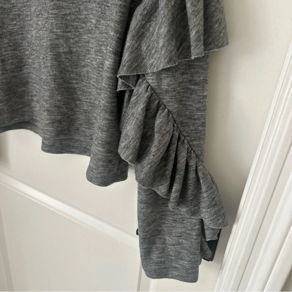 Leith Medium Gray Cowl Neck Raw Hem Ruffled Sleeve Long Sleeve Sweater Sz L